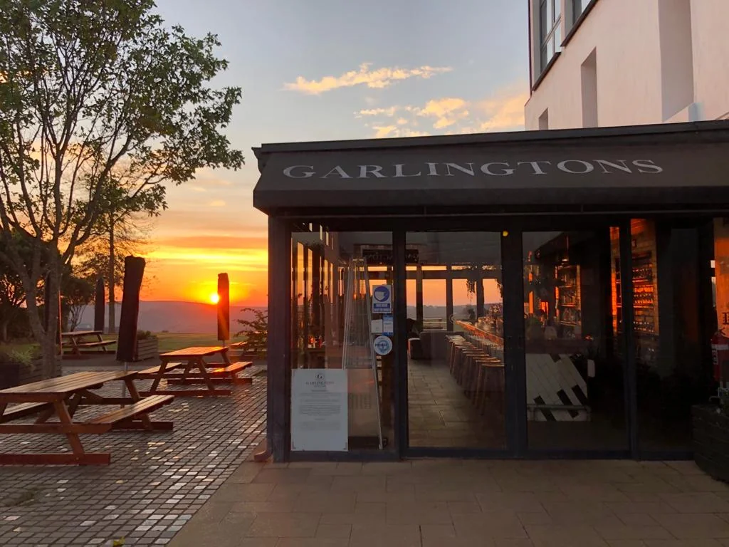 Image gallery marquee